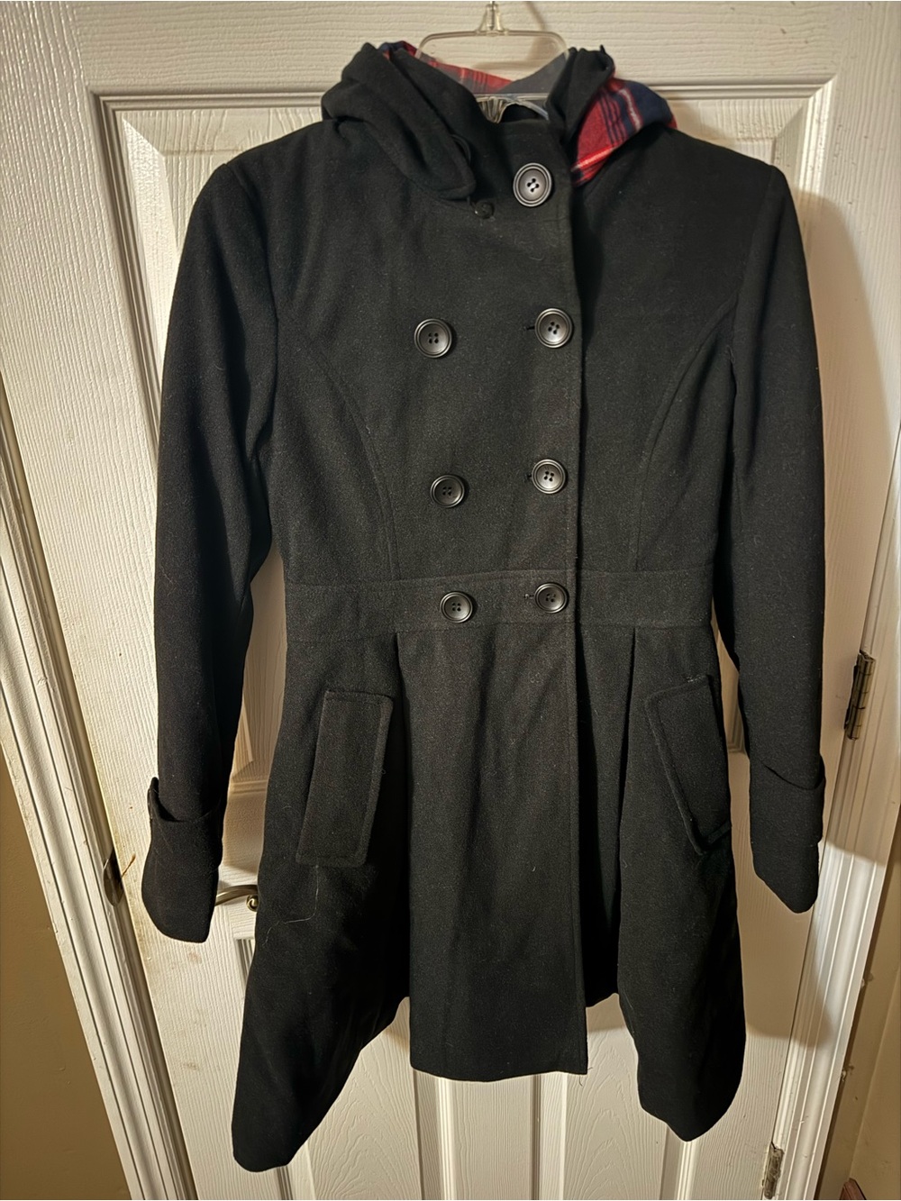 Jrs size small  Black peacoat with removable hood.  NWT